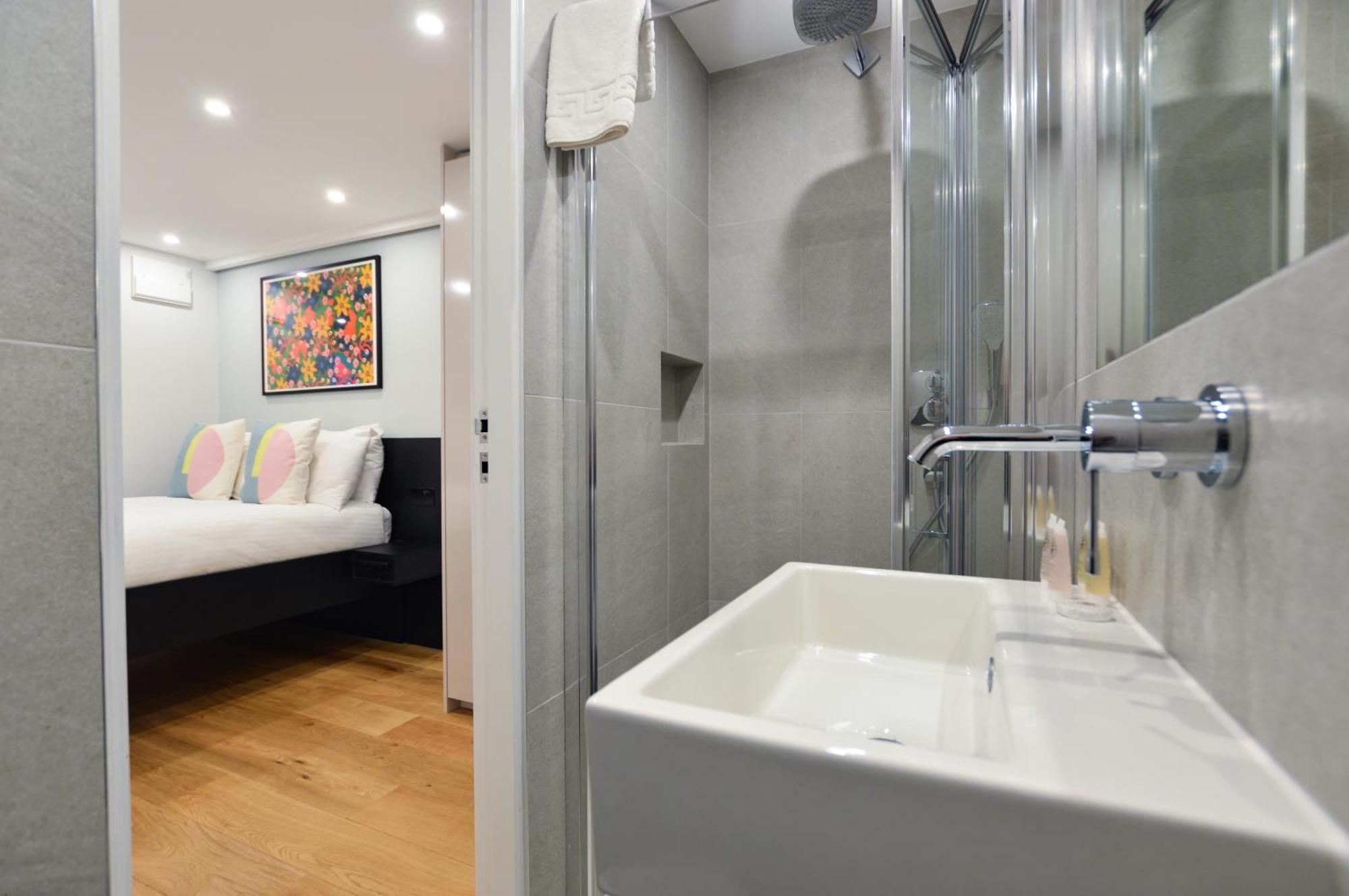 Earls Court East Serviced Apartments By Stayprime Лондон Экстерьер фото